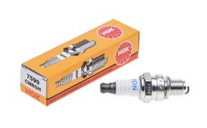 Świeca zapłonowa HONDA GX25 GX35 NGK
