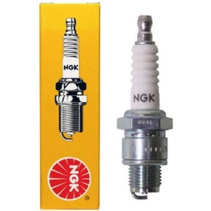 Świeca NGK do silnika Honda GXR120